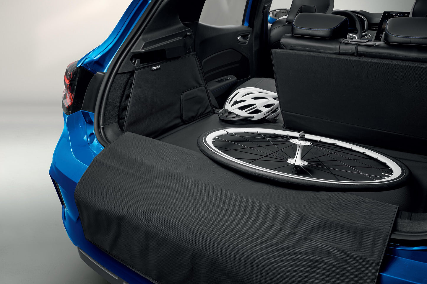 Genuine Renault Clio Easyflex Boot Liner