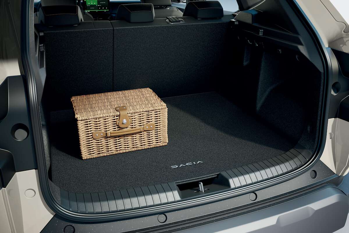 Genuine Dacia Duster Luggage Compartment Carpet Mat, For Versions Without Double Floor
