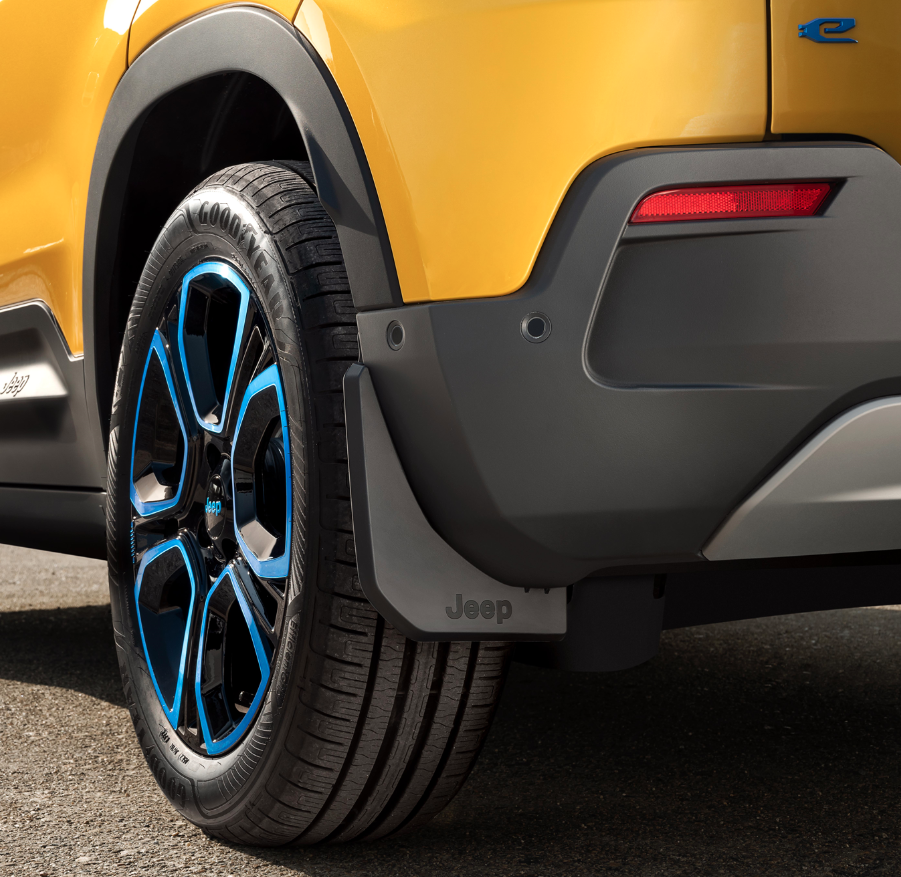 Genuine Jeep Avenger Rear Splash Guards