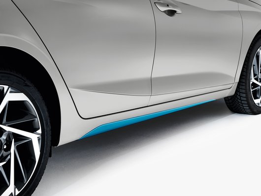 Genuine Hyundai I20 Side Skirts, Aqua Turquoise