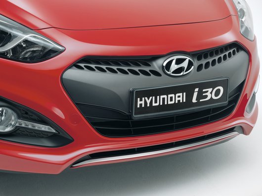 Genuine Hyundai I30 Front Bumper Trim Line