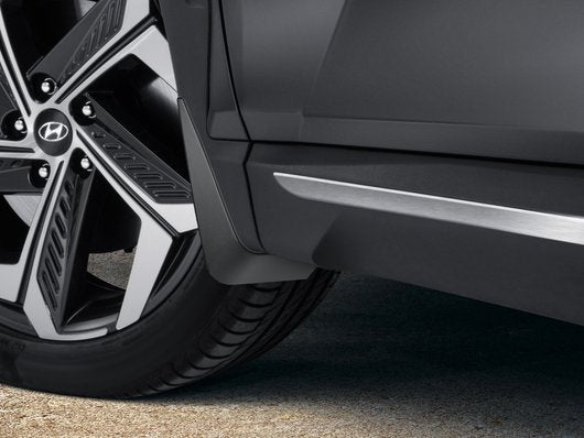 Genuine Hyundai Tucson Plug-In Mudguard Kit, Front
