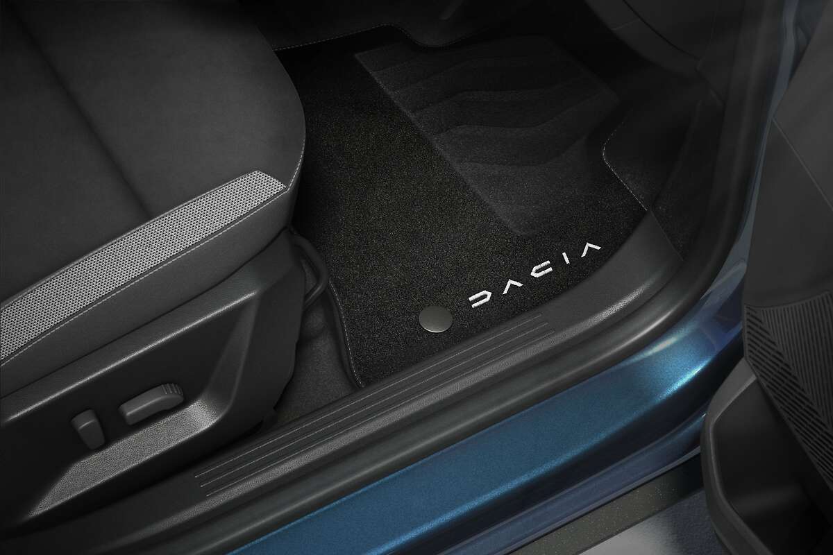 Genuine Dacia Bigster Hybrid Premium Floor Mats