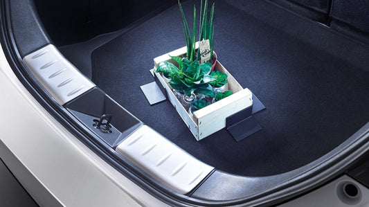 Genuine Nissan Leaf Trunk Entry Guard 3D