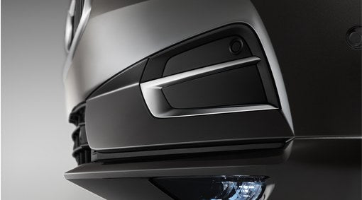 Genuine Volvo Xc60 Front Bumper Lower Decor Frame 2017 Onwards