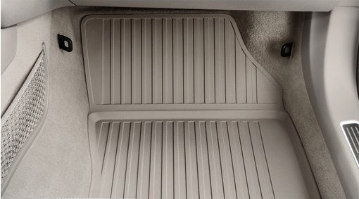 Genuine Volvo Xc60 Plastic Floor Mats In Blond - For Automatic Vehicles