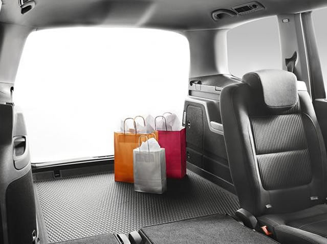 Genuine Seat Alhambra Anti Slip Boot Tray For 5 Seats 7N5017221C