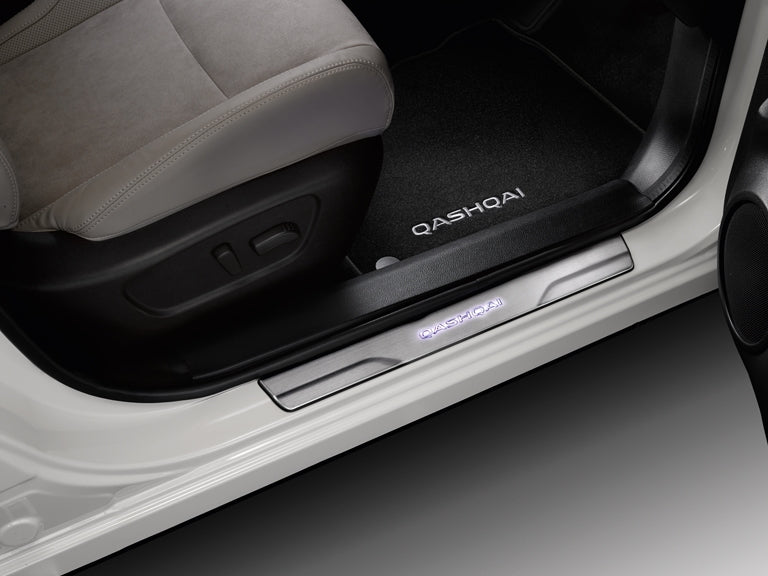 Genuine Nissan Qashqai Illuminated Sill Trims/Guards