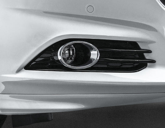 Genuine Ford Mondeo Honeycomb Fog Lamp Surround - Right Hand Side